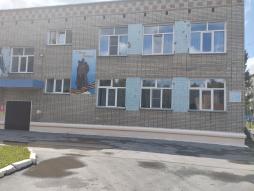 Образовательная деятельность деятельность осуществляется по  ОП ДОУ в здании дошкольной организации